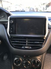 Οθόνη Peugeot 208-thumb-3