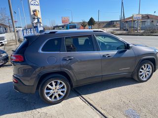 Jeep Cherokee 2017 LIMITED-thumb-8
