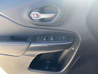 Jeep Cherokee 2017 LIMITED-thumb-12