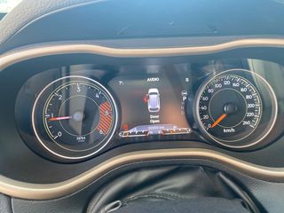 Jeep Cherokee 2017 LIMITED-thumb-16
