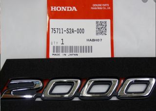 HONDA S2000 2000-2009 ΣΗΜΑ ΕΜΒΛΗΜΑ '' 2000'' ΠΛΑΙΝΟΥ ΦΤΕΡΟΥ ΔΕΞΙ - ΑΡΙΣΤΕΡΟ 75711S2A000 75711-S2A-000