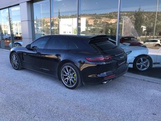 Porsche Panamera 2019 Hybrid Sport Turismo-thumb-4
