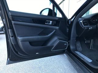 Porsche Panamera 2019 Hybrid Sport Turismo-thumb-8