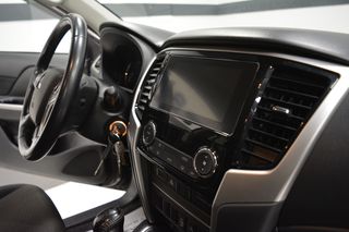 Mitsubishi L200 2019 IntensePlus + SuperSelect-thumb-15