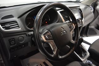 Mitsubishi L200 2019 IntensePlus + SuperSelect-thumb-17