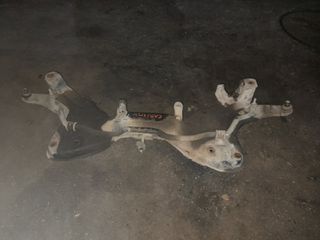 ΓΕΦΥΡΕΣ ΕΜΠΡΟΣ ΓΙΑ MITSUBISHI CARISMA