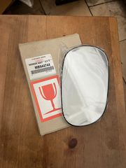 ΚΡΥΣΤΑΛΛΟ ΚΑΘΡΕΠΤΗ MITSUBISHI CARISMA ΔΕΞΙ 96-05 MB944744