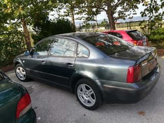 Volkswagen Passat 2000-thumb-1