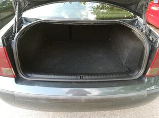 Volkswagen Passat 2000-thumb-9