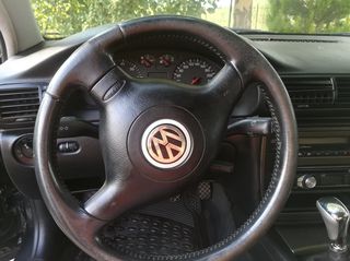 Volkswagen Passat 2000-thumb-11