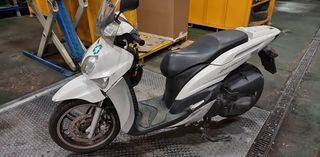 YAMAHA XENTER 125-150-thumb-1