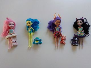 4 Κούκλες Enchantimals & Ζωάκι Φιλαράκι