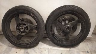 Suzuki gs 500- 2006-thumb-1