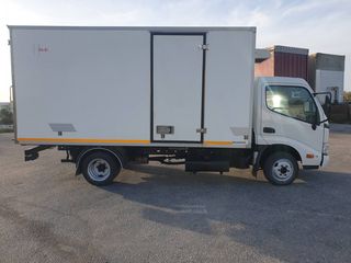 Ψυγείο Toyota 2009 DYNA  150-thumb-21