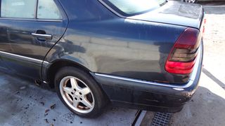 Φτερό Πίσω Mercedes C200 (w202) '98 Προσφορά