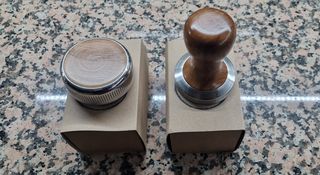 Tamper και distributor για portafilter 58mm