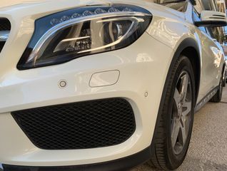 Mercedes-Benz GLA 200 '15