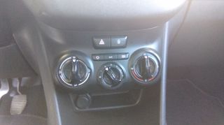 Κλούβα Peugeot 2016 208 - 1.6 HDi Pro Access 75HP-thumb-9