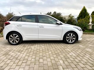 Hyundai i 20 2015-thumb-5