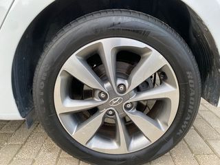 Hyundai i 20 2015-thumb-15