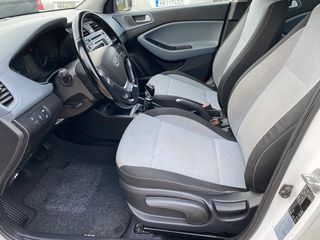 Hyundai i 20 2015-thumb-18