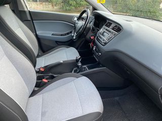 Hyundai i 20 2015-thumb-22