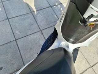Piaggio Beverly 300i 2012 ΑΡΙΣΤΗ ΚΑΤΑΣΤΑΣΗ!!-thumb-12