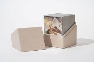 Ultimate Guard Return To Earth Boulder Deck Case 100+ Standard Size Natural-thumb-4