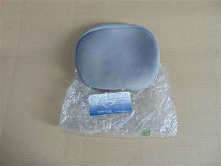 Κάλυμμα Προσκέφαλου Mercedes W211 - B67983414