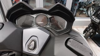 Kymco AK 550 Premium 2026 PREMIUM !!!!! δωρα η εκπτωση !!!!-thumb-9