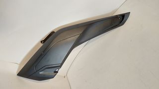 Δεξι πλαστικο πανελ για YAMAHA XMAX250 2014-16 (2DM-F1726)