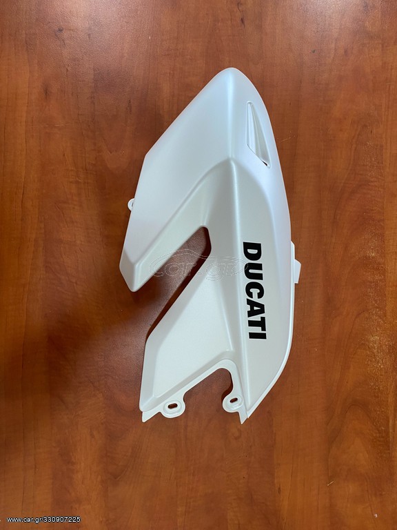 DUCATI FAIRING LH HYPERMOTARD WHITE 48012991BW