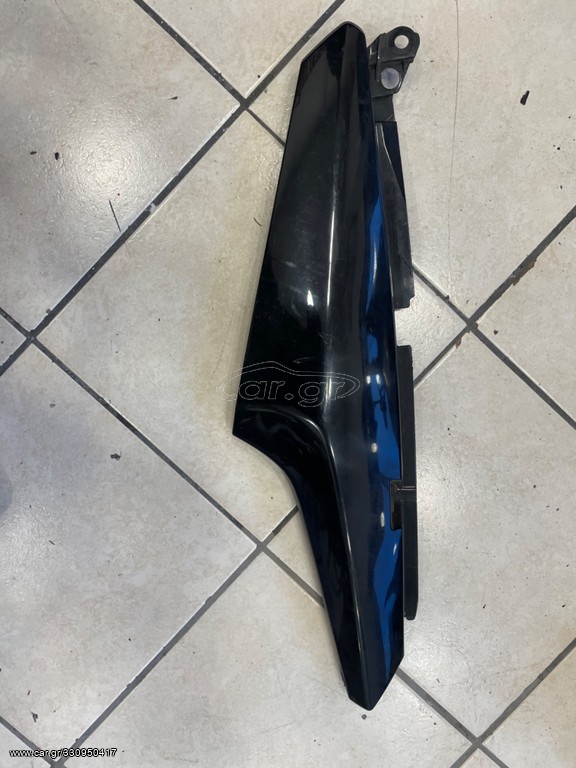 Καπάκια ουράς vstrom 650 2004-2012