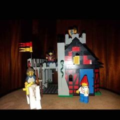 Lego 6067 Guarded inn (1986)