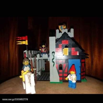 Lego 6067 Guarded inn (1986)