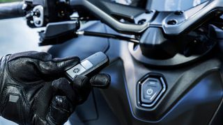 Yamaha T-MAX 560 2026-thumb-5