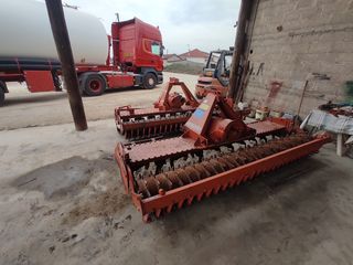 Σβωλοκόπτες Kuhn 1999 HRB 302-thumb-1