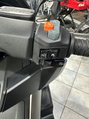 Kymco AK 550 2026 PREMIUM +*ΔΩΡΑ ΠΡΟΣΦΟΡΑΣ*EYRO 5+*-thumb-5