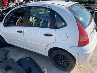 Τρώμε το πίσω Citroen σε τρία 2004-thumb-3