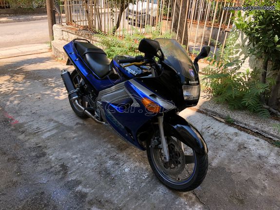 zzr 250 engine