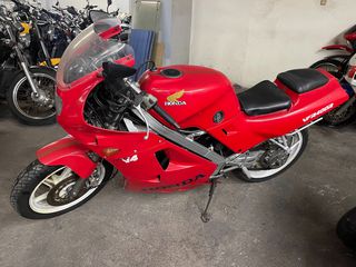 Honda VFR 400 R 1996-thumb-4
