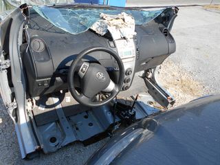 TOYTO YARIS ΤΑΜΠΛΟ ΠΩΛΟΥΝΤΑΙ ΟΛΑ ΜΕΜΟΝΩΜΕΝΑ ΜΟΝΤΕΛΟ 06-09