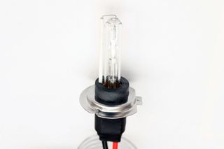Λάμπα xenon - H7 55W 6000K - με μεταλλική βάση - 1τμχ.