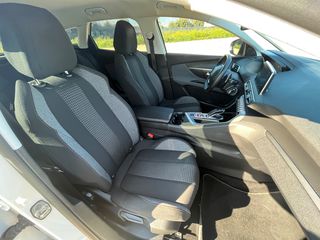 Peugeot 3008 2019 1.5 BlueHDi 130  EAT8-thumb-22