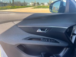 Peugeot 3008 2019 1.5 BlueHDi 130  EAT8-thumb-26