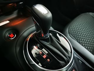 Nissan Juke 2026 1.0 DCT N-CONNECTA-thumb-35