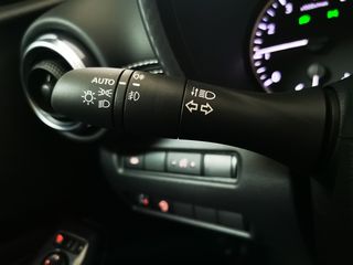 Nissan Juke 2026 1.0 DCT N-CONNECTA-thumb-25