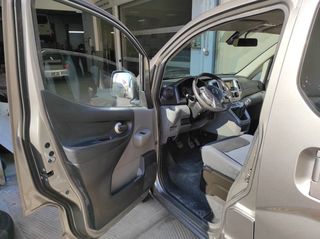 Nissan NV 200 2013-thumb-11