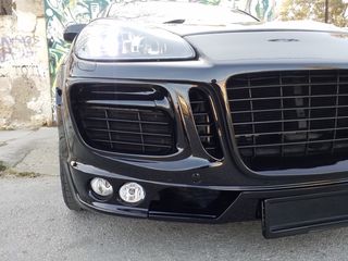 PORSCHE CAYENNE 957 BODY KIT EXTRA LARGE-thumb-10