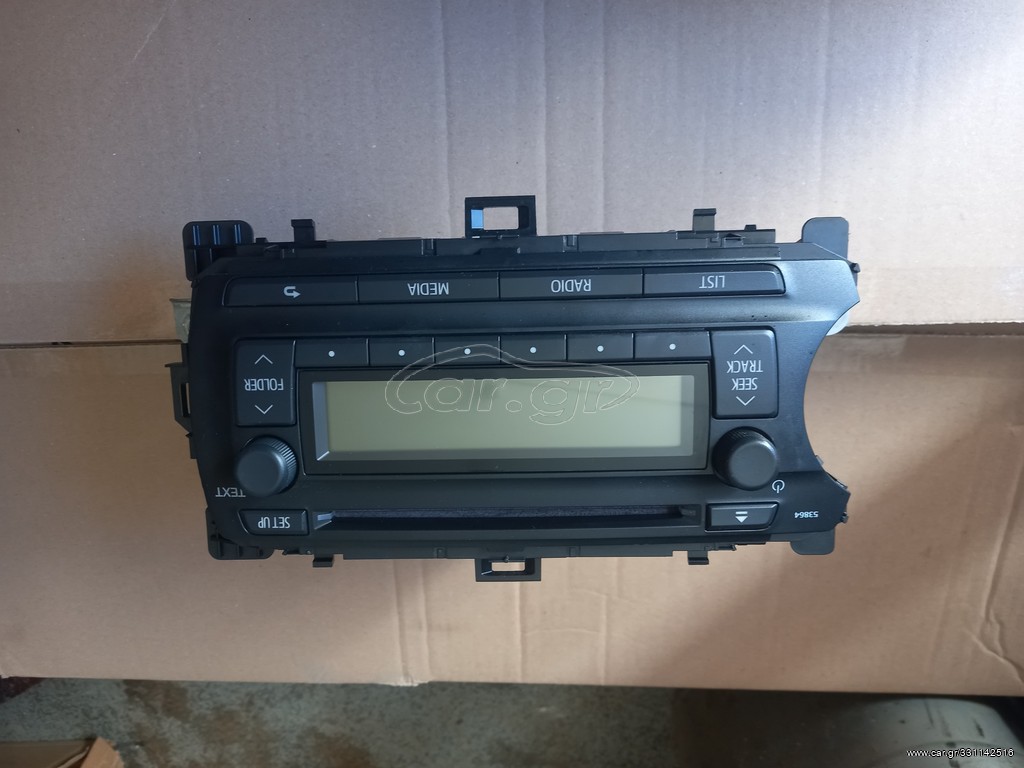TOYOTA YARIS RADIO